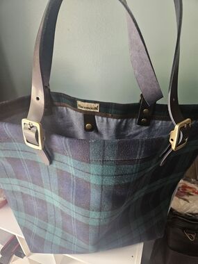 Backpacker Green & Navy Plaid Tote with Leather Straps